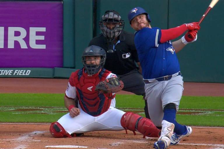 Alejandro Kirk brilla en triunfo de Toronto