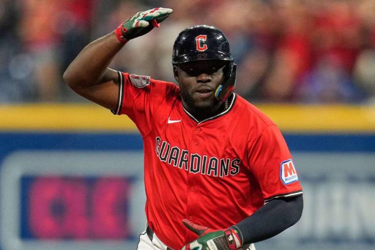 Tablazos de Kayfus y Noel guían triunfo de Guardianes contra Medias Blancas