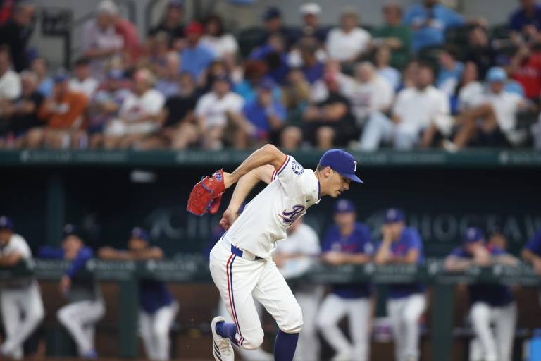 Cachorros suman al zurdo Milner y al derecho Snider a su bullpen