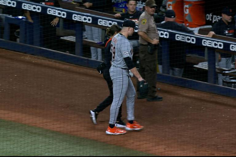 Tarik Skubal fue retirado en la cuarta entrada por rigidez en el lado izquierdo