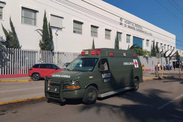 Reportan el traslado de tres militares heridos de bala hacia un hospital de Culiacán