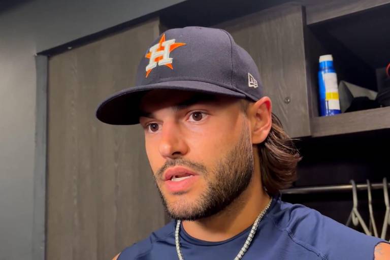 Policía de Houston identifica a autor de amenazas de muerte contra McCullers