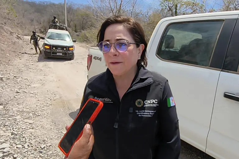 Esperan que este martes rescaten a dos de tres mineros atrapados en mina de Rosario