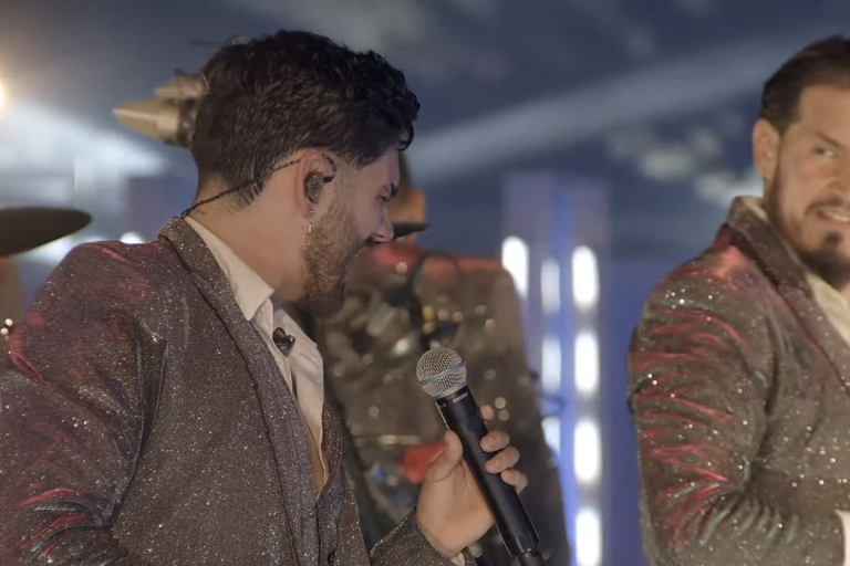 Banda El Recodo festeja a las madres con concierto