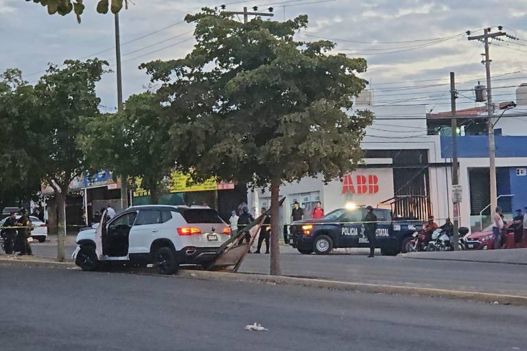Influencer y su padre habrían sido víctimas de atentado en Barrancos, en Culiacán