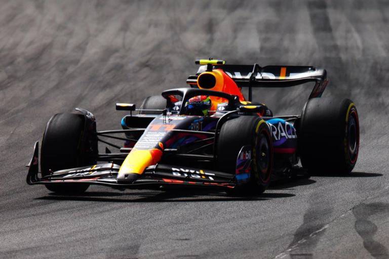 Checo Pérez es segundo en Miami; Verstappen gana