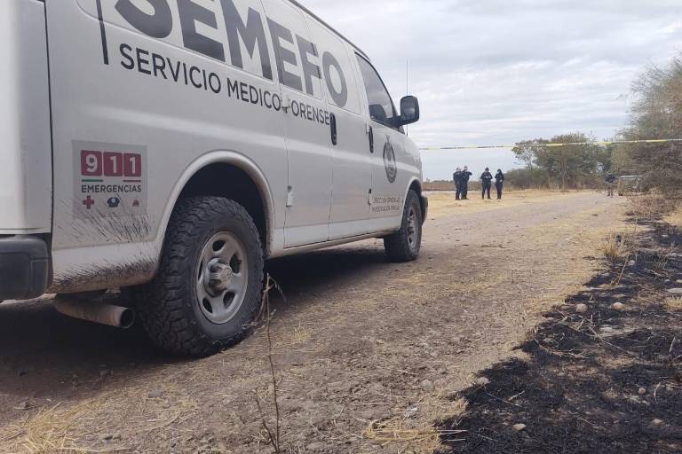 Localizan osamentas de hombre y mujer en Aguaruto, en Culiacán