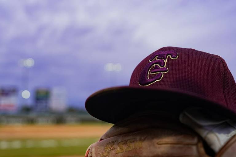 Tomateros de Culiacán registra a tres jugadores de Primera Firma