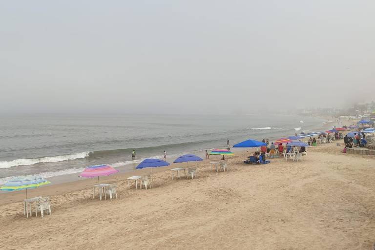 Restringen actividades en el mar de Mazatlán debido a las condiciones de neblina