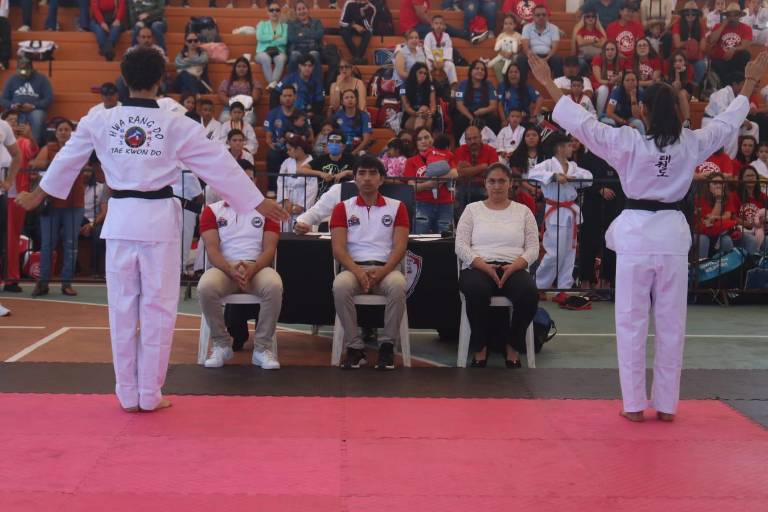 Compiten más de 250 atletas en Segunda Copa Perla del Pacífico de Taekwondo