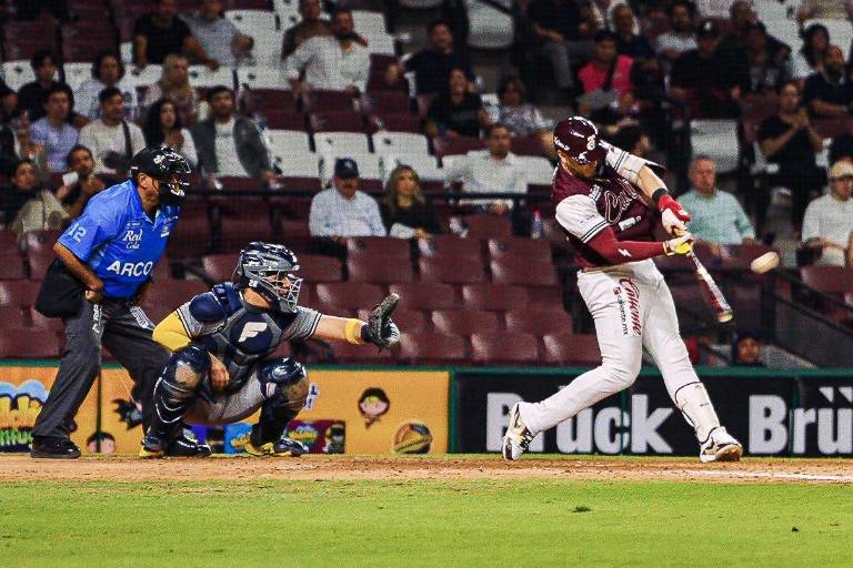 Joey Meneses da triunfo y serie a Tomateros de Culiacán
