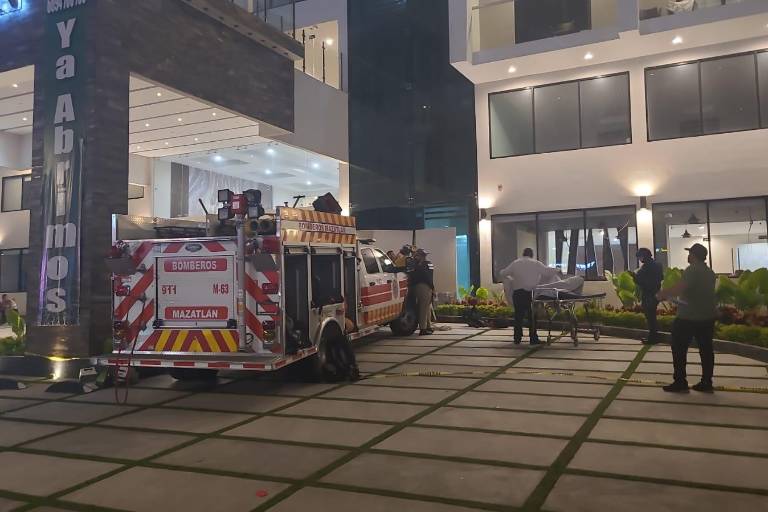 Encuentran a una mujer ahogada en cisterna de hotel en Mazatlán
