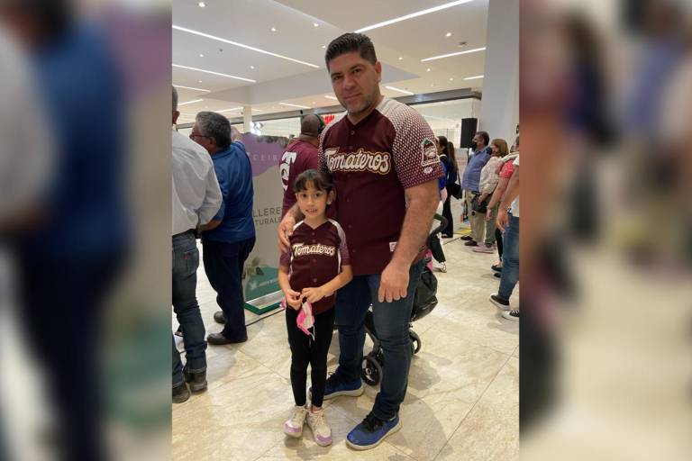 Tomateros de Culiacán presenta sus uniformes