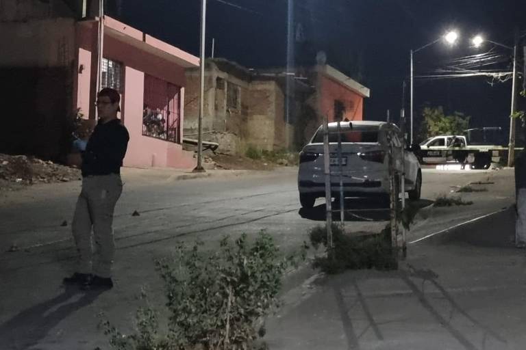 Hieren a balazos a joven conductor en Culiacán