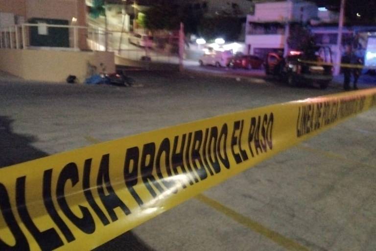 Matan a dos y privan de la libertad a un hombre durante la jornada del domingo en Sinaloa