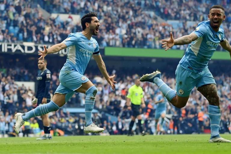Manchester City remonta ante el Aston Villa y retiene el título de la Premier League