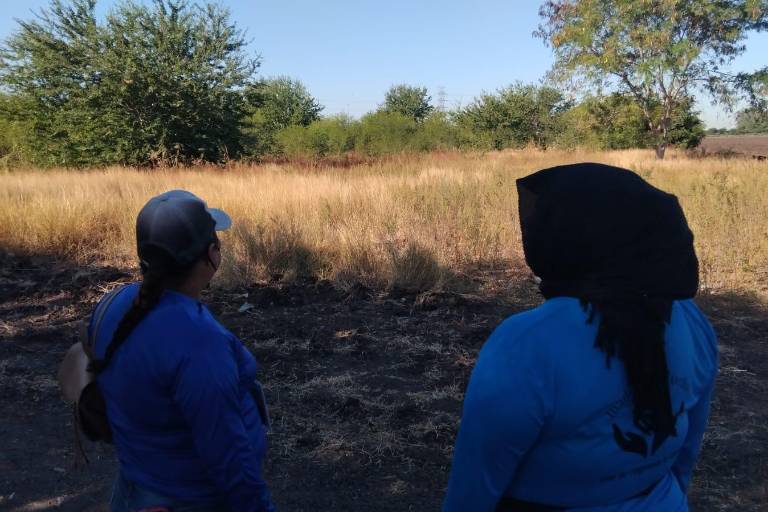 Encuentran a dos personas carbonizadas al sur de Culiacán