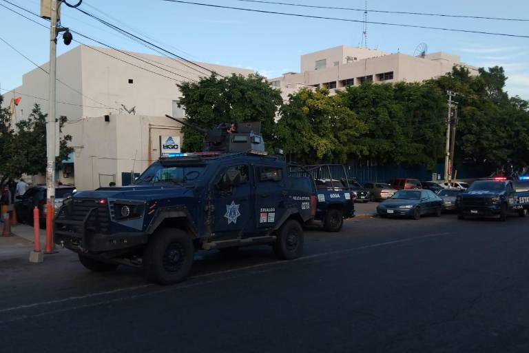 Residentes del Hospital General de Culiacán detienen labores por falta de seguridad tras atentados a balazos en instalaciones