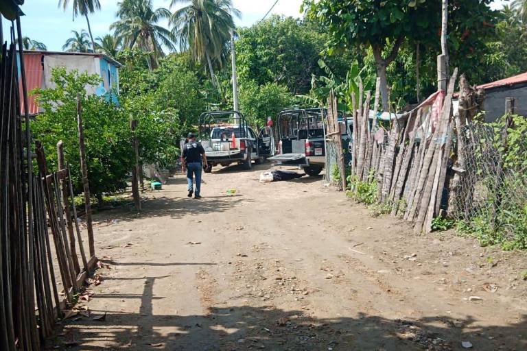 Asesinan a 2 jefes policiacos y a 10 policías de Coyuca de Benítez, Guerrero