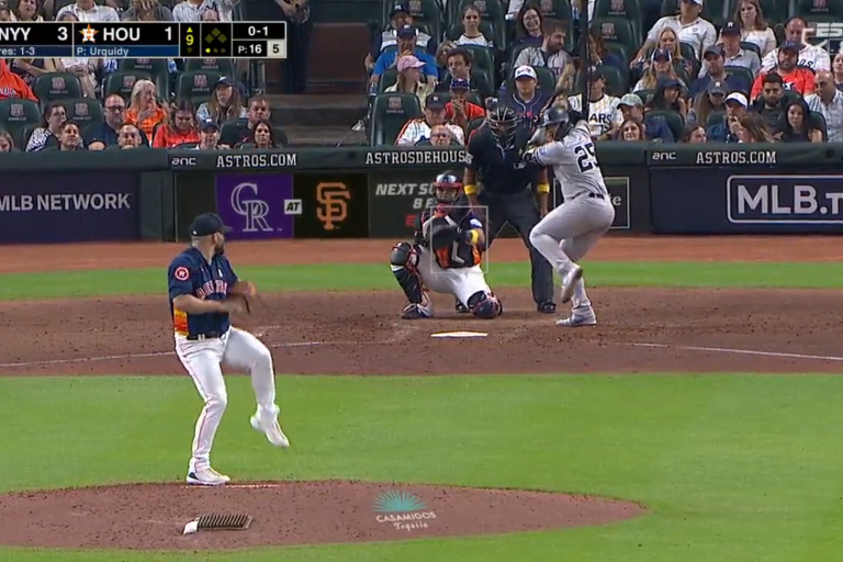 Yanquis bombardean a José Urquidy en la novena
