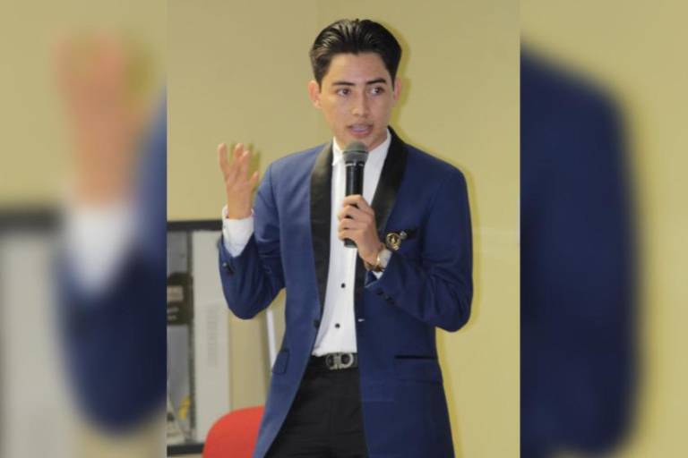 Claudio Medina se compromete a trabajar en pro del Club Leo Culiacán