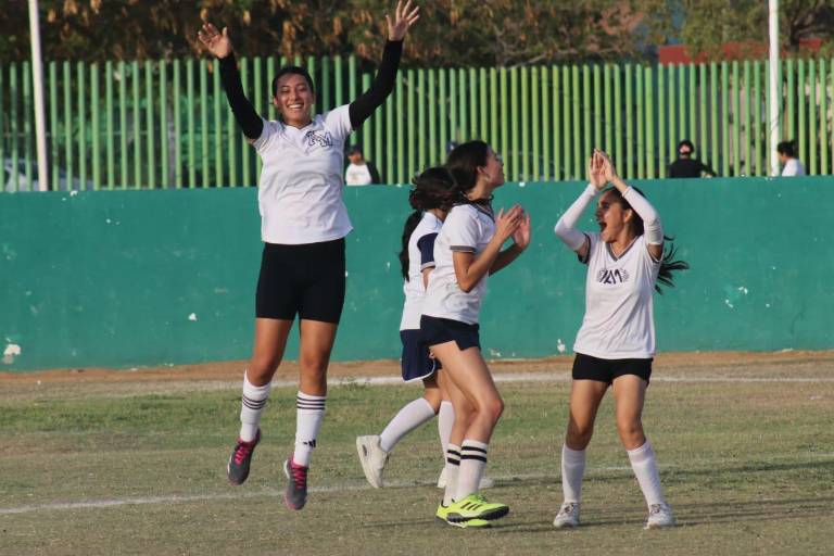 Anglo y Federal 5 disputarán final femenil de Olimpiada Estudiantil