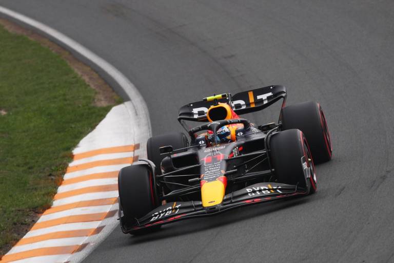 Checo Pérez es quinto en GP de Países Bajos; Verstappen gana en casa