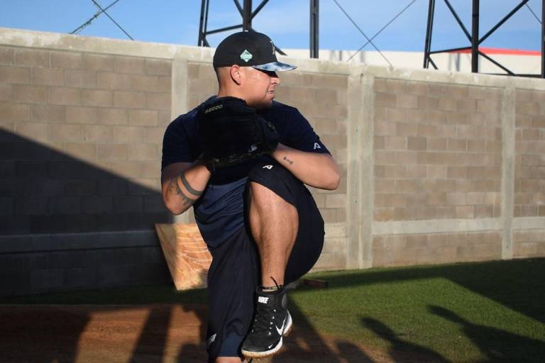 Algodoneros de Guasave ya tiene en su práctica al pítcher Luis Fernando Miranda