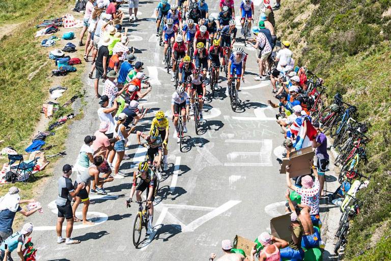 Arranca Tour de Francia con dos latinoamericanos como favoritos