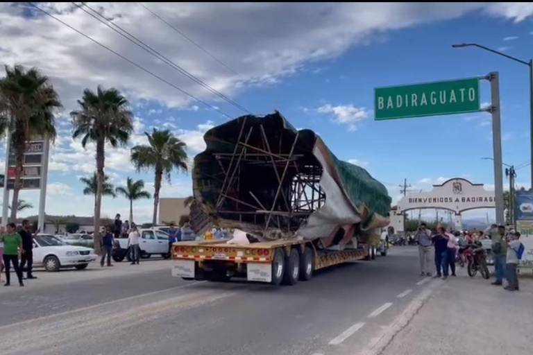 Estatua enorme de San Judas Tadeo causa revuelo en redes sociales