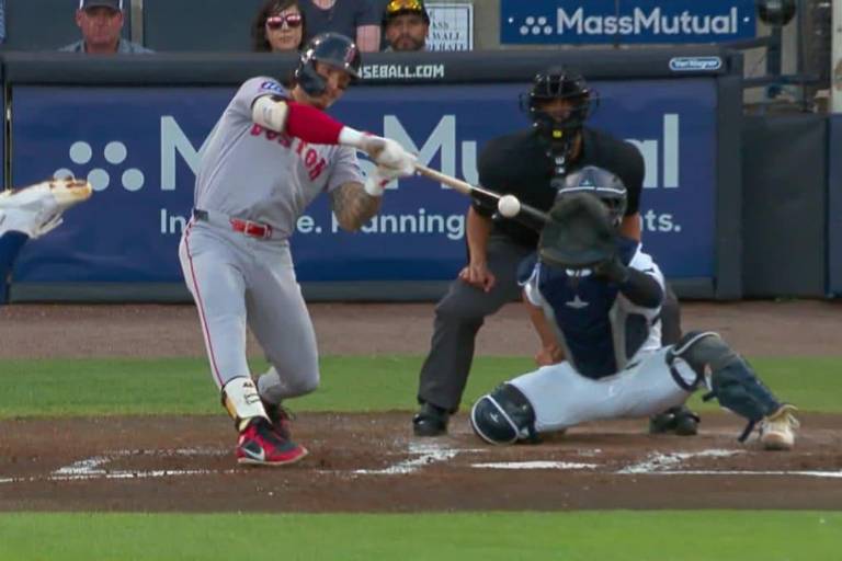 Alex Bregman y Jarren Durán lideran triunfo de Medias Rojas