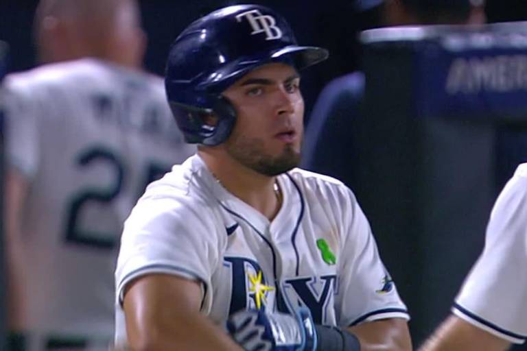 Rays reaccionan al final y dejan tendidos a Astros con elevado de Walls