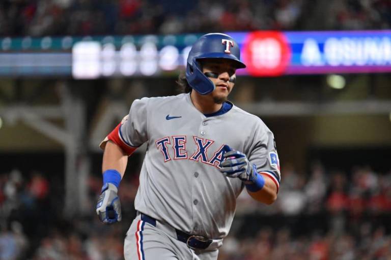 Jonrón de Osuna y dominio de Leiter frustran a los Guardianes