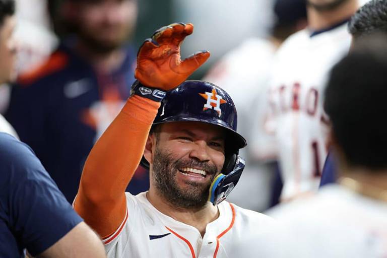 Altuve estalla con dos jonrones e impulsa a Astros sobre Marineros