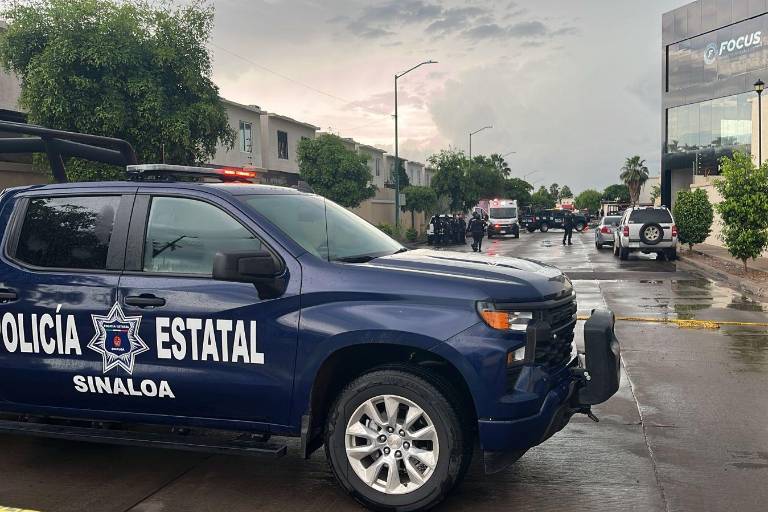 Gobernador Rocha confirma investigación por asesinato de policía estatal en Culiacán