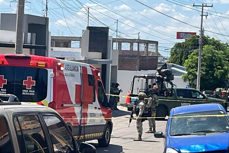 Mujer es asesinada a balazos dentro de su domicilio en el sector Barrancos, Culiacán