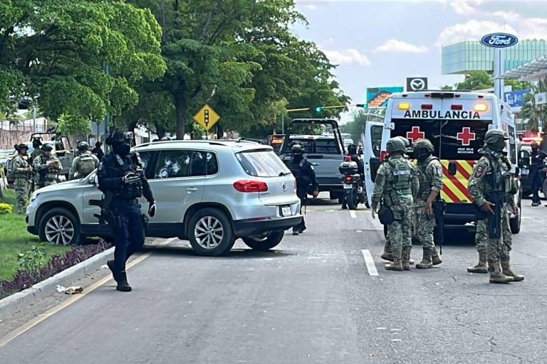 Asesinan al comandante “Nitro” de la Policía Estatal en Culiacán durante ataque armado