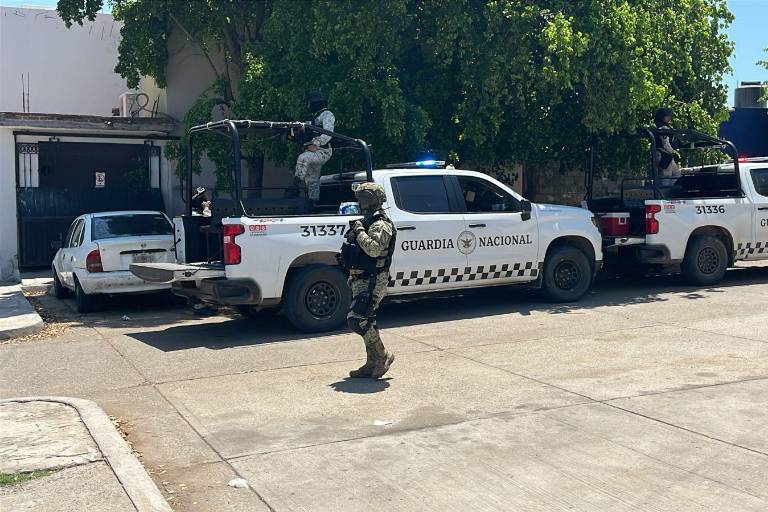 Joven mujer es baleada en la cabeza en Barrancos, Culiacán