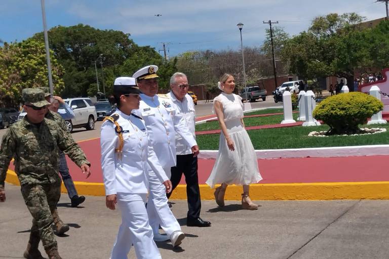 Agradece Gobernador a la Marina Armada de México por apoyo en labores de seguridad a las y los sinaloenses