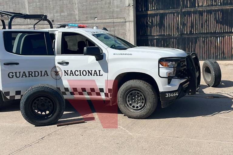 Patrulla de la Guardia Nacional resulta dañada por ponchallantas tras persecución en Culiacán