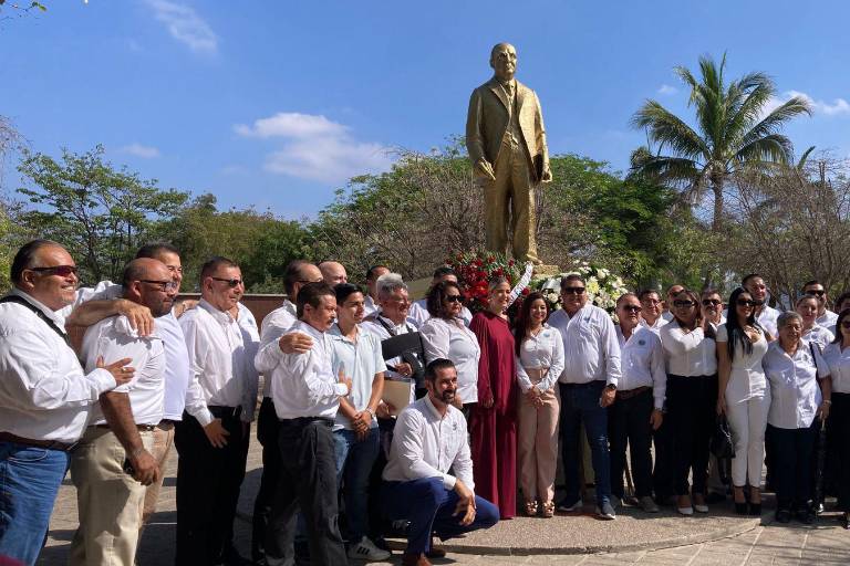 Conmemoran el legado de Genaro Estrada Félix en el aniversario 138 de su natalicio