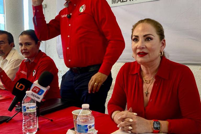 Maribel Chollet denunciará a Alcaldesa Estrella Palacios Domínguez y Secretario del Ayuntamiento de Mazatlán