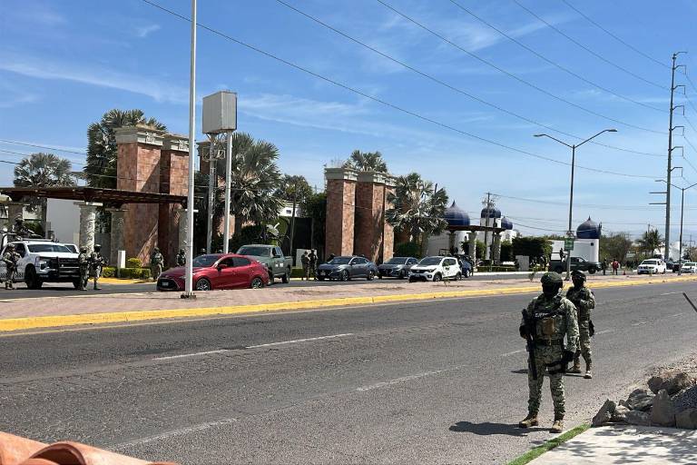 Fuerzas federales y estatales despliegan operativo por el sector norte de Culiacán