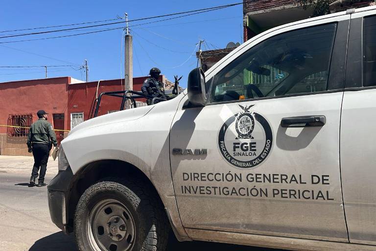 Abandonan cuerpo de un hombre frente a funeraria en Sinaloa de Leyva