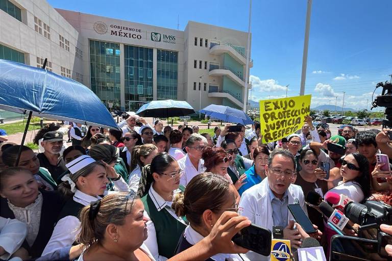 Personal del Hospital General de Culiacán exigen sacar a heridos de bala