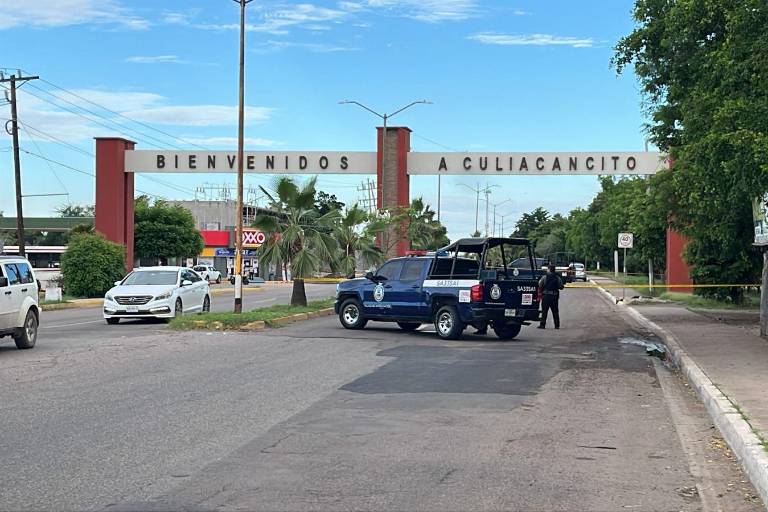 Hallan a mujer asesinada en la entrada de la sindicatura de Culiacancito
