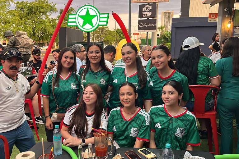 Festeja la afición sinaloense tercer triunfo de la selección mexicana