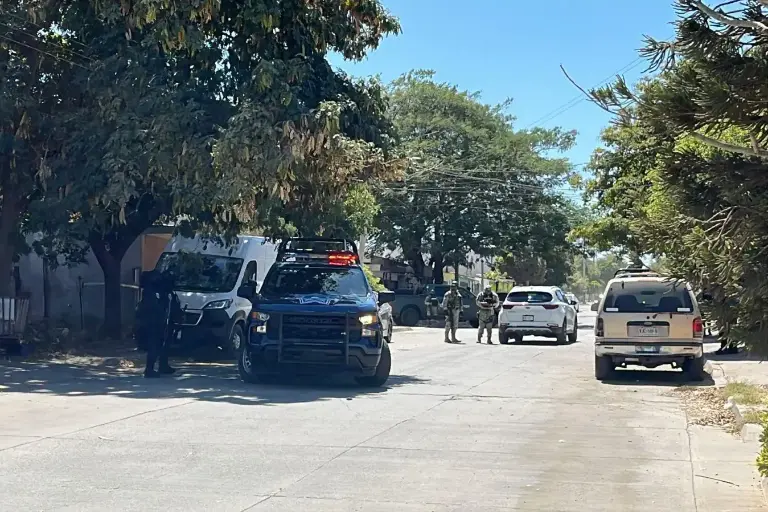 Un bebé de 1 año de edad resultó herido tras reportes de balacera en la tarde de este sábado, en la colonia 21 de Marzo, en Culiacán.
