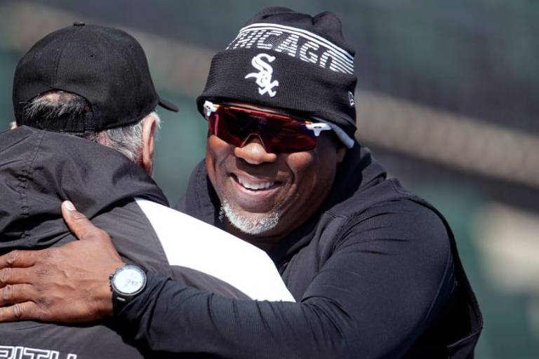 Reales contrata a Marcus Thames como uno de sus coaches de bateo