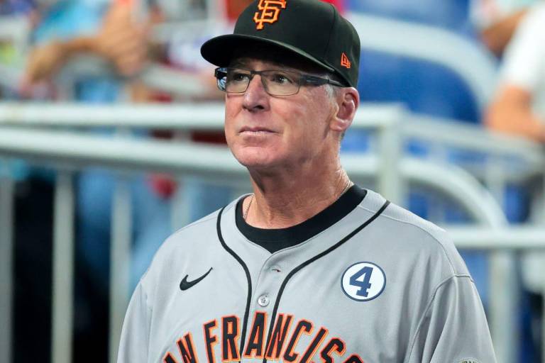 Gigantes despiden al piloto Bob Melvin con un año restando en su contrato